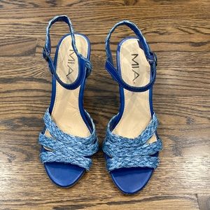 MIA Poem Braided Rafia Wedges. Size 7 M